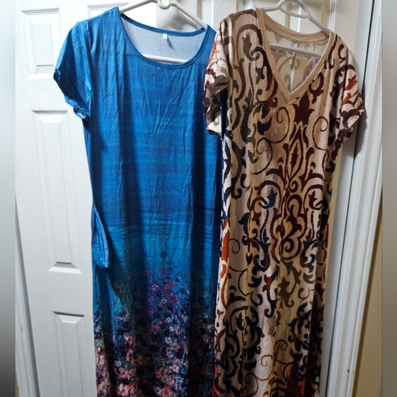 Long dress - Picture 1 of 2